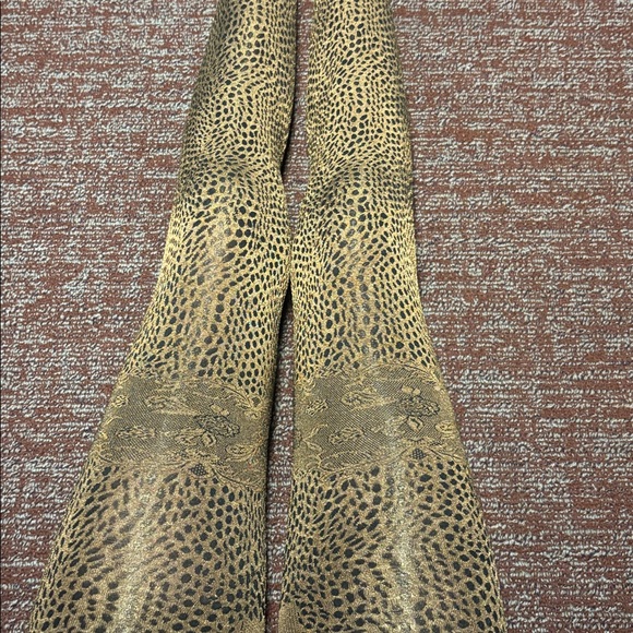B. ELLA luxury Microfiber Tights in Brown and Black animal print cheetah print - Picture 5 of 7